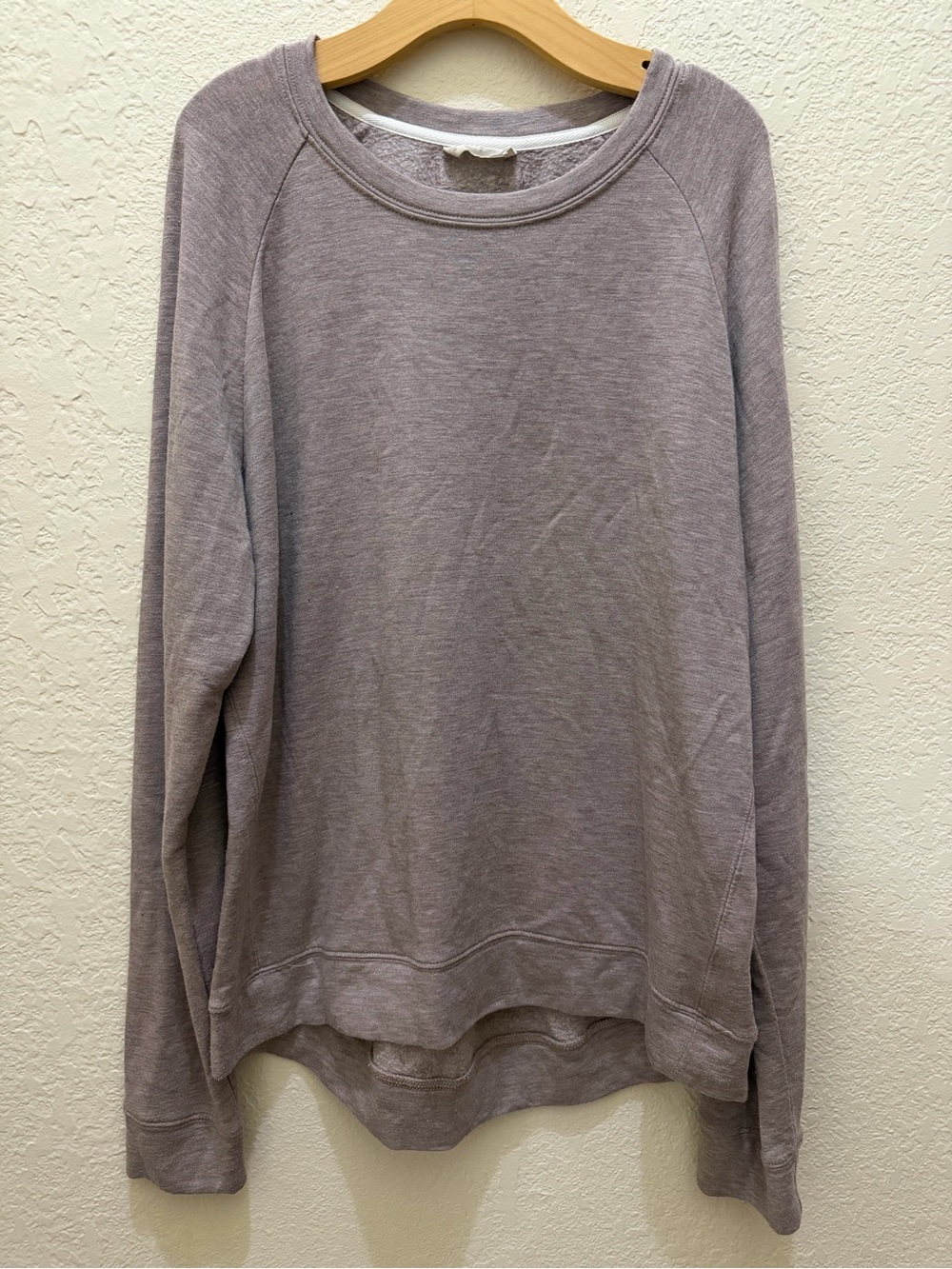 Altar’d State Cozy Heathered Mauve Crewneck High Low Pullover Sweatshirt